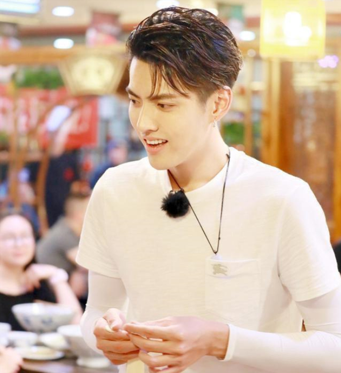 吴亦凡即兴说唱