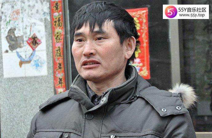大衣哥朱之文被告上法庭