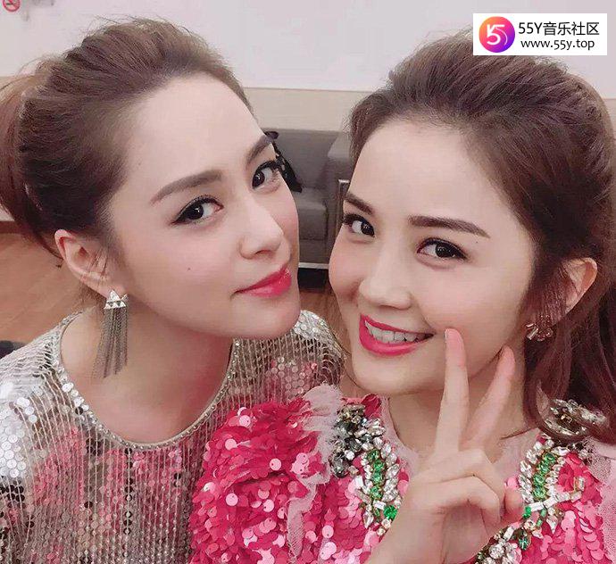 阿娇阿sa合影