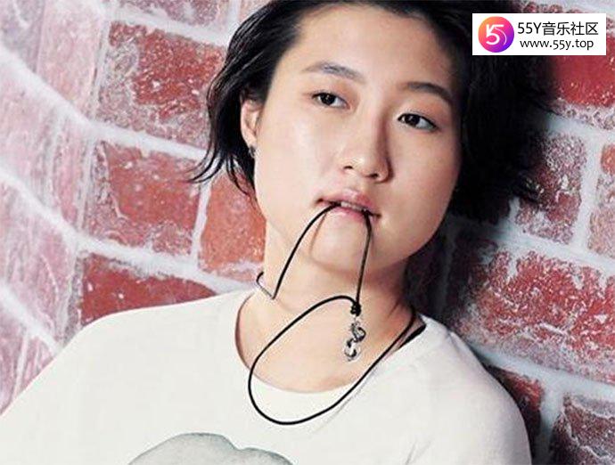 吴卓林照片