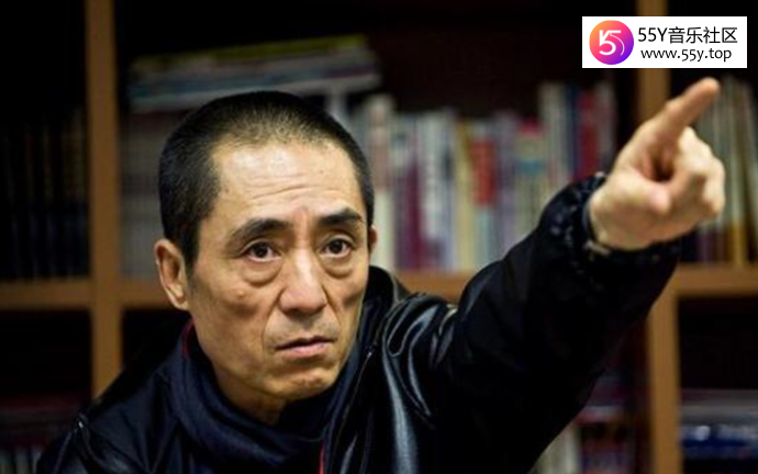 张艺谋家世背景身份显赫