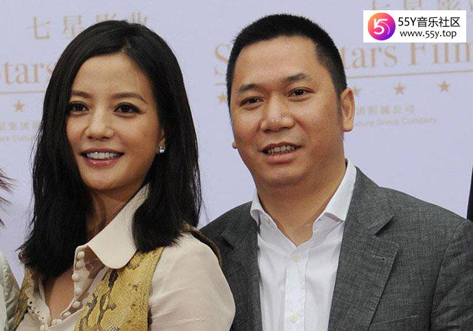 赵薇方辟谣离婚 离婚消息层出不穷起底赵薇黄有龙感情史