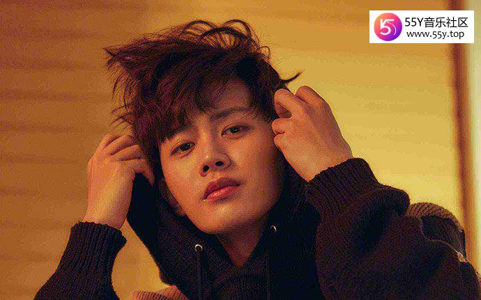 任嘉伦分饰两角惹诟病