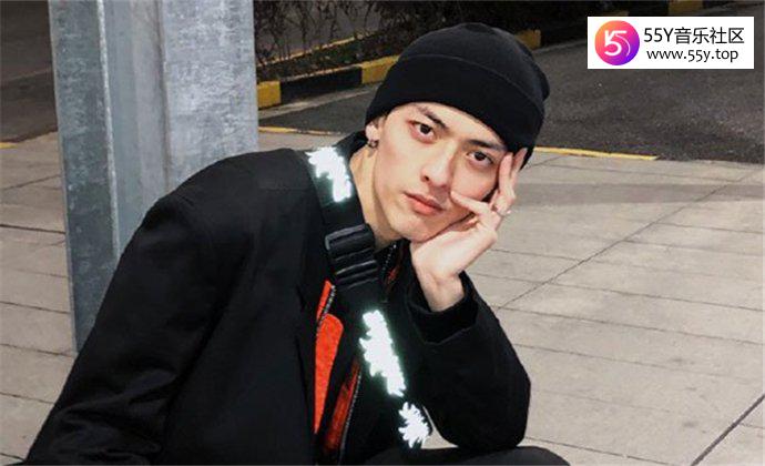 明日之子李睿洋照片