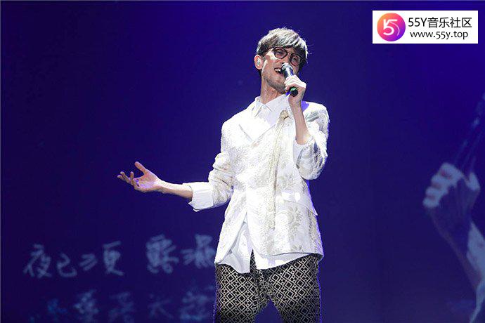 冯提莫给小刚做评审都说了些什么