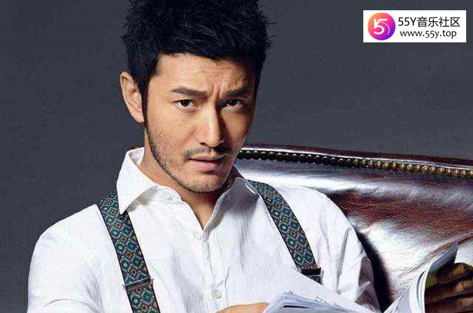 黄晓明素颜差距大