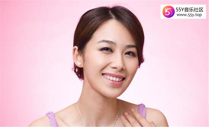 李呈媛老公疑似导演鄢颇