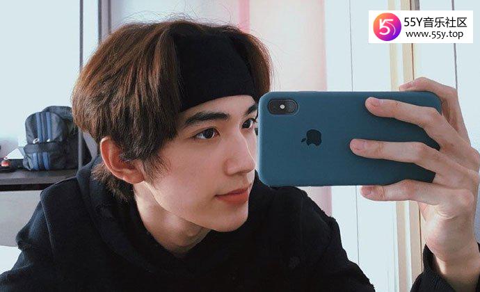 蔡正杰自拍照