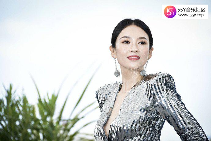 章子怡沙滩门男主被曝患艾滋