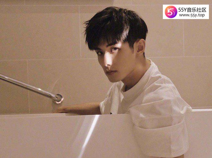 赵弈钦现任女友