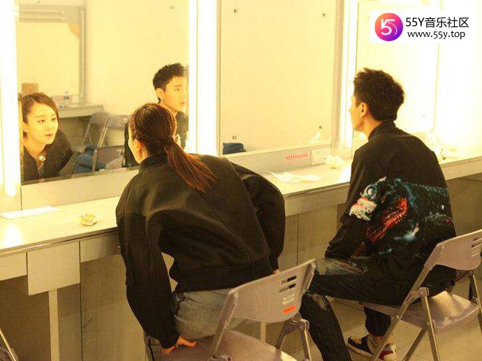 海陆于小彤是怎么认识的在一起多久了？