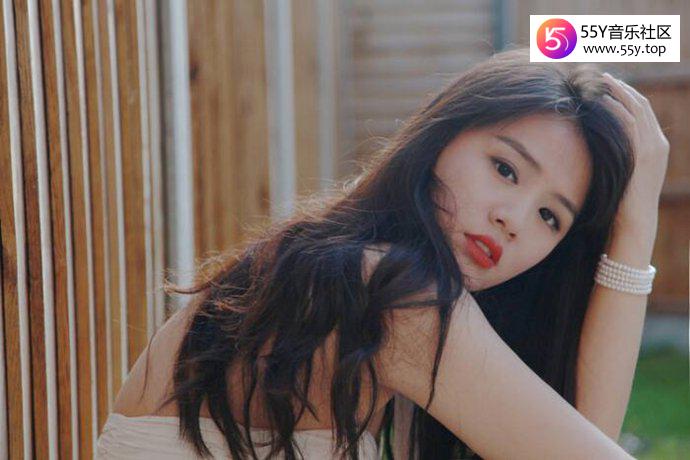 马思纯大学是什么专业