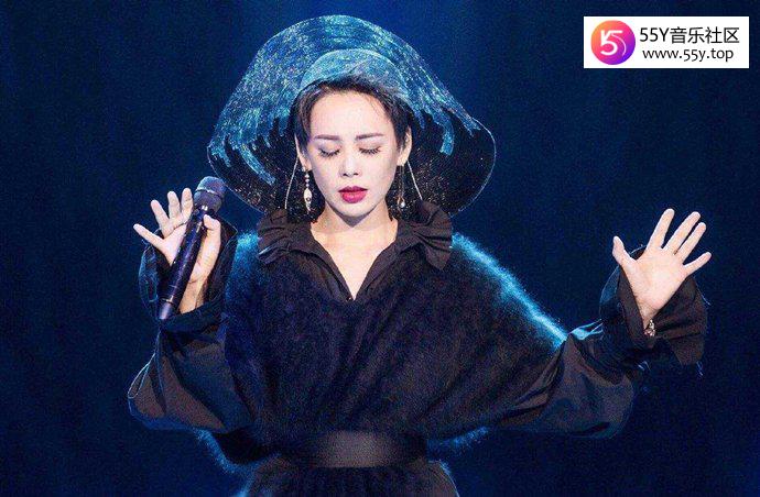 魏大勋前来助阵《乘风破浪的姐姐》