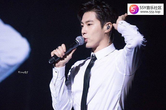 郑允浩叫李秀满交观后感 郑允浩挨打事件是什么？