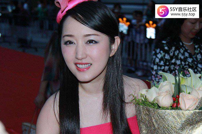 杨钰莹年轻时照片