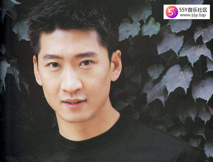 周杰借厕所被骂自曝想打人 他为何会遭如此的对待最后动手了吗