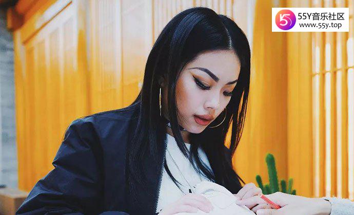 嘻哈女歌手万妮达