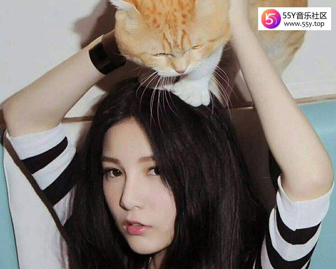 本兮是跳楼去世的吗 