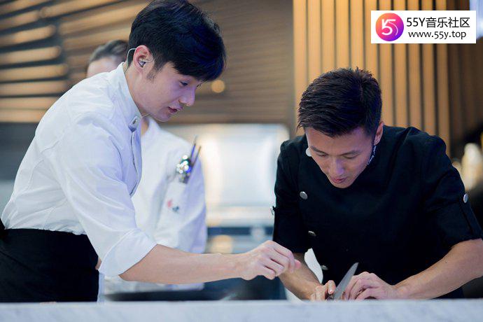 谢霆锋为什么疏远两个儿子