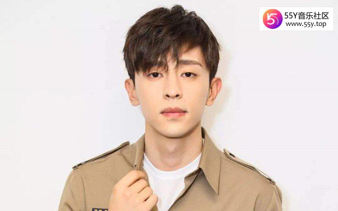 邓伦爱上了不该爱的人吗