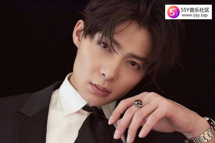 徐璐被分手提前取关张铭恩 这件事情到底是谁爆出来的呢