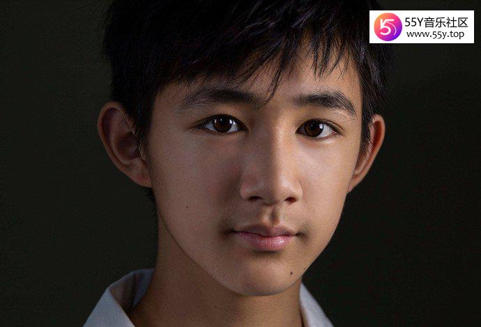小演员荣梓杉是怎么当上演员的 个人资料揭秘家庭背景如何