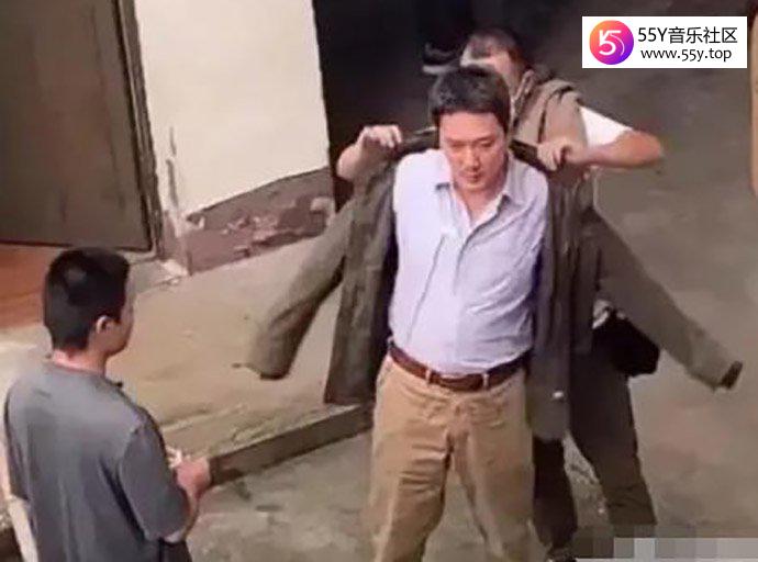 冯绍峰长胖的照片