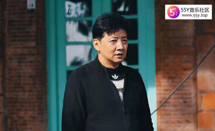 演员王砚辉成名路